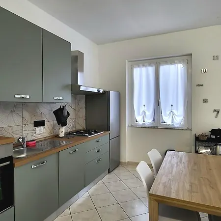 Casa Dolce Casa, 10 Minuti Dal Mare Di Sestri Levante Posteggio E Wifi Casarza Ligure